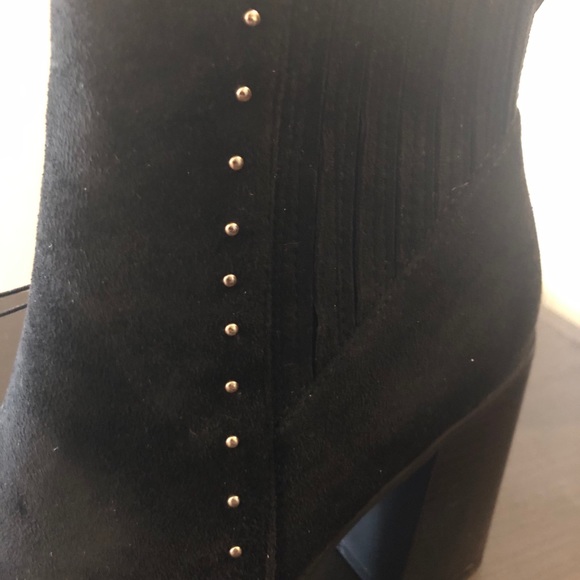 Black Studded Booties NWT - Picture 3 of 5